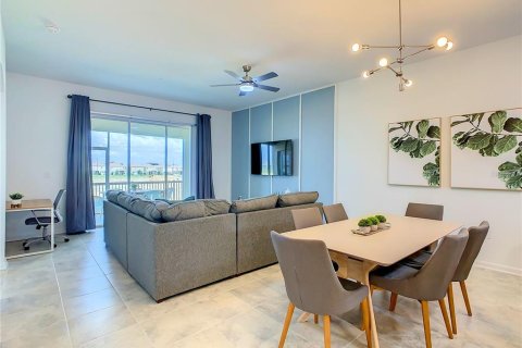 Condominio en alquiler en Davenport, Florida, 2 dormitorios, 128.95 m2 № 1903420 - foto 12