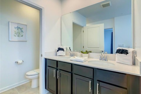 Condominio en alquiler en Davenport, Florida, 2 dormitorios, 128.95 m2 № 1903420 - foto 29