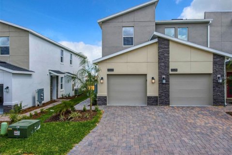 Condominio en alquiler en Davenport, Florida, 2 dormitorios, 128.95 m2 № 1903420 - foto 3