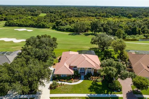 House in Sarasota, Florida 3 bedrooms, 247.49 sq.m. № 2352343 - photo 7