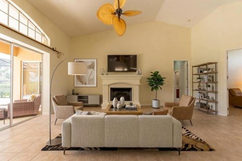 House in Sarasota, Florida 3 bedrooms, 247.49 sq.m. № 2352343 - photo 23