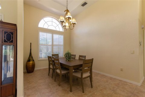 House in Sarasota, Florida 3 bedrooms, 247.49 sq.m. № 2352343 - photo 27