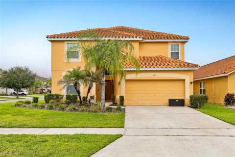 House in Kissimmee, Florida 6 bedrooms, 267 sq.m. № 2236439