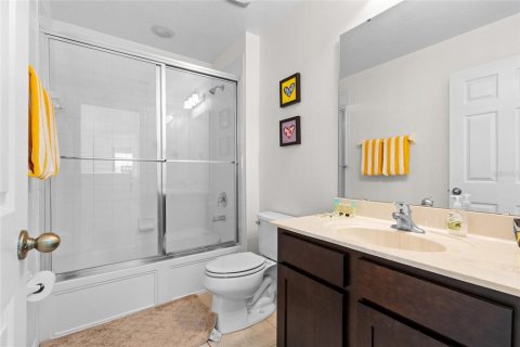 House in Kissimmee, Florida 6 bedrooms, 267 sq.m. № 2236439 - photo 27