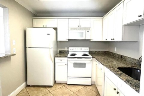 Copropriété à louer à Delray Beach, Floride: 1 chambre, 67.45 m2 № 2185138 - photo 2