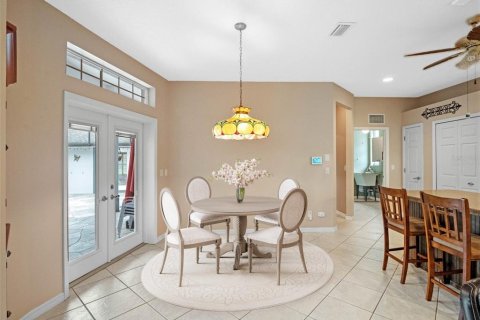 Casa en venta en Leesburg, Florida, 3 dormitorios, 213.12 m2 № 1528702 - foto 8
