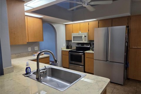 Casa en venta en Spring Hill, Florida, 3 dormitorios, 141.77 m2 № 2211676 - foto 15