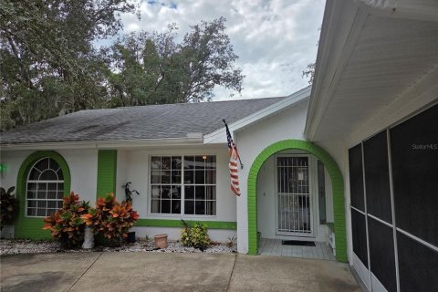 Casa en venta en Spring Hill, Florida, 3 dormitorios, 141.77 m2 № 2211676 - foto 2
