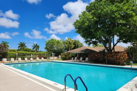 Condo in Pompano Beach, Florida, 3 bedrooms № 2249594 - photo 5