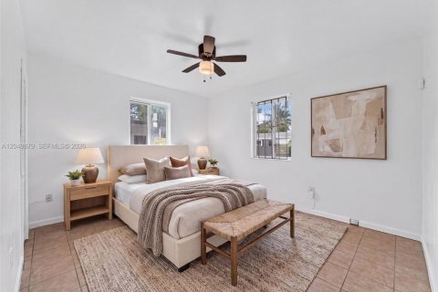 Villa ou maison à louer à Opa-locka, Floride: 3 chambres, 90.3 m2 № 2169281 - photo 20