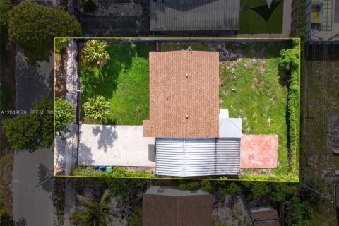 Villa ou maison à louer à Opa-locka, Floride: 3 chambres, 90.3 m2 № 2169281 - photo 26