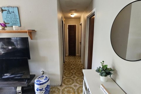 Купить виллу или дом в Хомстед, Флорида 4 спальни, 194.54м2, № 1971496 - фото 4