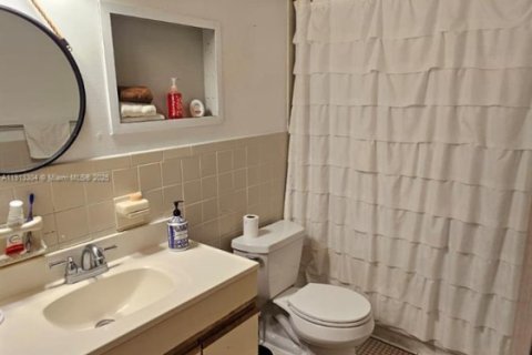 Купить виллу или дом в Хомстед, Флорида 4 спальни, 194.54м2, № 1971496 - фото 7