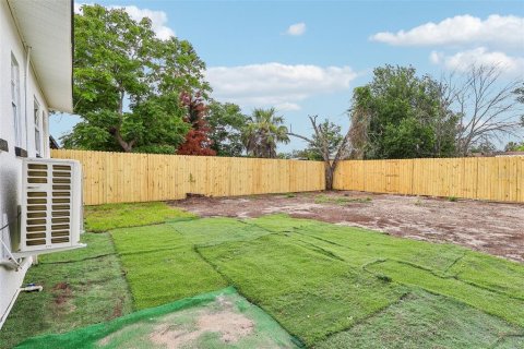 House in Orlando, Florida 3 bedrooms, 78.6 sq.m. № 2229799 - photo 17