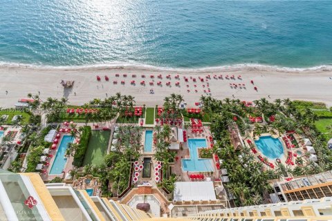 Condo in Sunny Isles Beach, Florida, 3 bedrooms  № 2013797 - photo 14