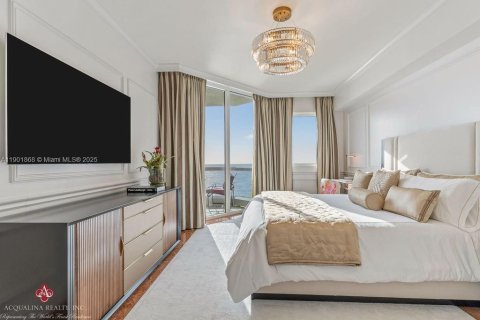 Condo in Sunny Isles Beach, Florida, 3 bedrooms  № 2013797 - photo 12