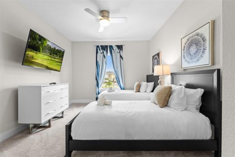 Townhouse in Four Corners, Florida 3 bedrooms, 158.31 sq.m. № 2114941 - photo 24