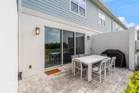 Townhouse in Four Corners, Florida 3 bedrooms, 158.31 sq.m. № 2114941 - photo 14