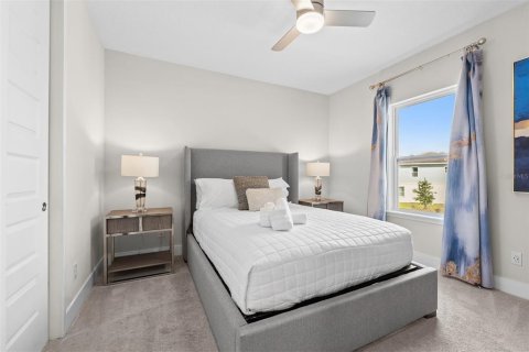 Townhouse in Four Corners, Florida 3 bedrooms, 158.31 sq.m. № 2114941 - photo 22