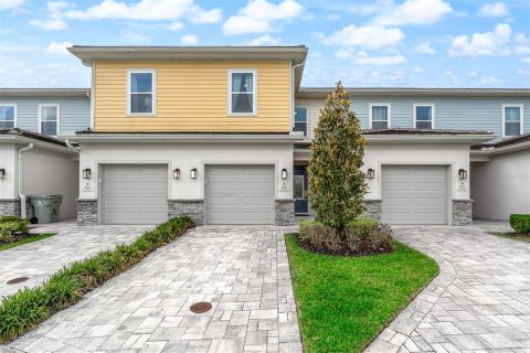Townhouse in Four Corners, Florida 3 bedrooms, 158.31 sq.m. № 2114941