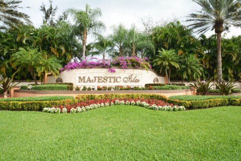 House in Boynton Beach, Florida 3 bedrooms, 165.55 sq.m. № 1071318 - photo 1