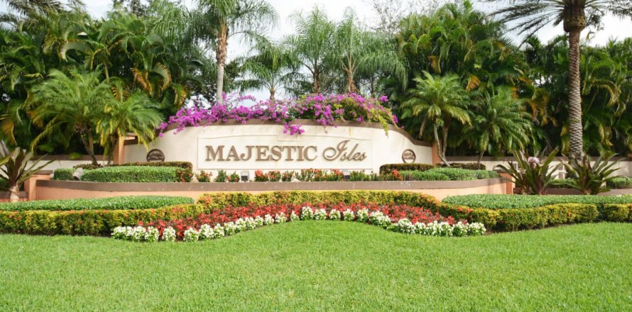 House in Boynton Beach, Florida 3 bedrooms, 165.55 sq.m. № 1071318