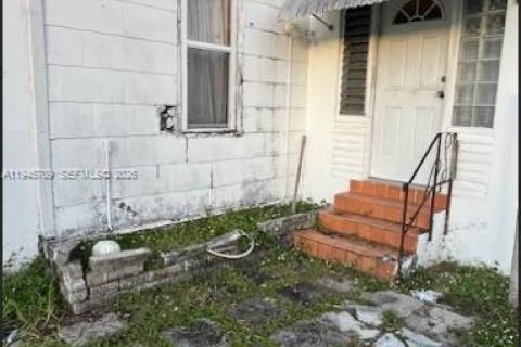 Купить виллу или дом в Майами, Флорида 3 спальни, 124.3м2, № 2007502 - фото 2