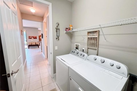Casa en venta en Poinciana, Florida, 2 dormitorios, 143.81 m2 № 1904830 - foto 30