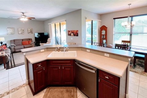 Casa en venta en Poinciana, Florida, 2 dormitorios, 143.81 m2 № 1904830 - foto 8
