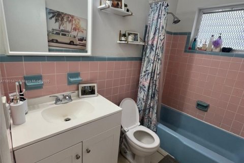 Copropriété à vendre à Miami Beach, Floride: 40.88 m2 № 1871483 - photo 23