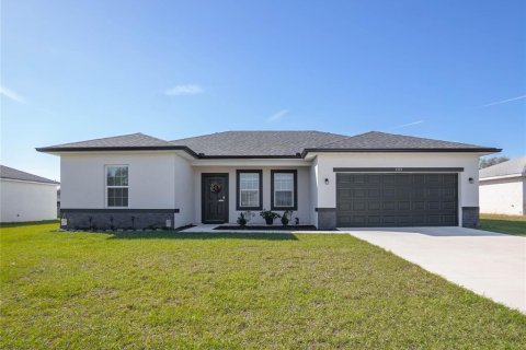 House in Ocala, Florida 4 bedrooms, 146.6 sq.m. № 1547870 - photo 1