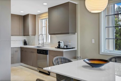 Copropriété à louer à Miami Beach, Floride: 2 chambres, 132.76 m2 № 2077327 - photo 15