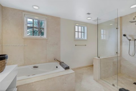 Copropriété à louer à Miami Beach, Floride: 2 chambres, 132.76 m2 № 2077327 - photo 20