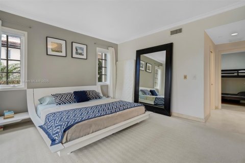 Copropriété à louer à Miami Beach, Floride: 2 chambres, 132.76 m2 № 2077327 - photo 23