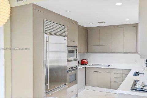 Copropriété à louer à Miami Beach, Floride: 2 chambres, 132.76 m2 № 2077327 - photo 13