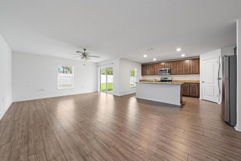 Casa en venta en Port St. Lucie, Florida, 5 dormitorios, 184.32 m2 № 2349058 - foto 12