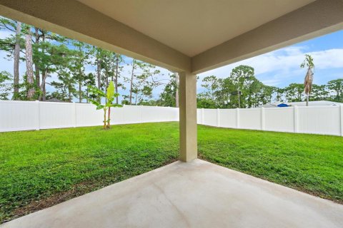 Casa en venta en Port St. Lucie, Florida, 5 dormitorios, 184.32 m2 № 2349058 - foto 4