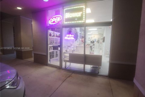 Immobilier commercial à Miami, Floride № 2054016