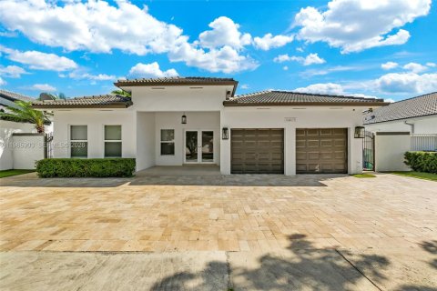 Villa ou maison à Miami Lakes, Floride 4 chambres, 179.67 m2 № 2041764