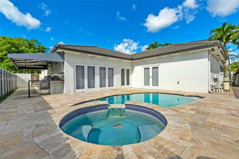 Villa ou maison à louer à Miami Lakes, Floride: 4 chambres, 179.67 m2 № 2041764 - photo 7