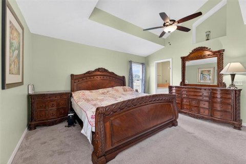 House in Orlando, Florida 4 bedrooms, 198.63 sq.m. № 1793293 - photo 13
