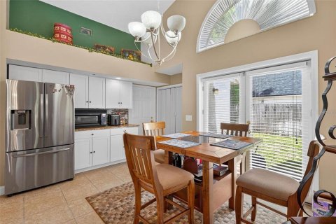 House in Orlando, Florida 4 bedrooms, 198.63 sq.m. № 1793293 - photo 29