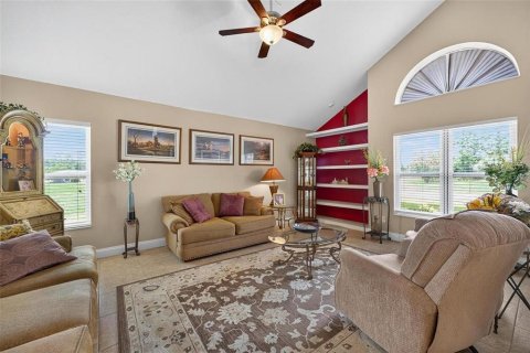 House in Orlando, Florida 4 bedrooms, 198.63 sq.m. № 1793293 - photo 22