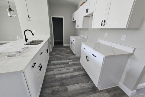 House in Hudson, Florida 3 bedrooms, 128.86 sq.m. № 2099958 - photo 9