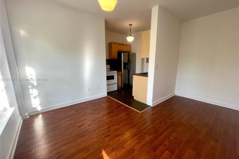 Appartement à louer à Miami Beach, Floride: 1 chambre, 65.96 m2 № 1928875 - photo 9