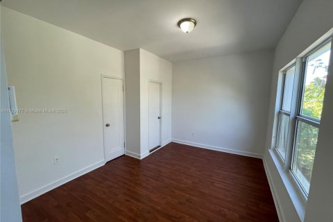 Appartement à louer à Miami Beach, Floride: 1 chambre, 65.96 m2 № 1928875 - photo 8