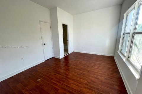 Appartement à louer à Miami Beach, Floride: 1 chambre, 65.96 m2 № 1928875 - photo 15