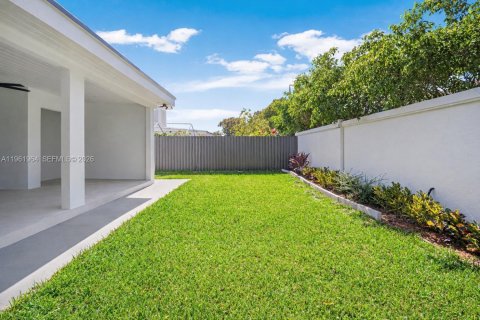 Adosado en venta en Miami, Florida, 4 dormitorios, 178.37 m2 № 2025559 - foto 30