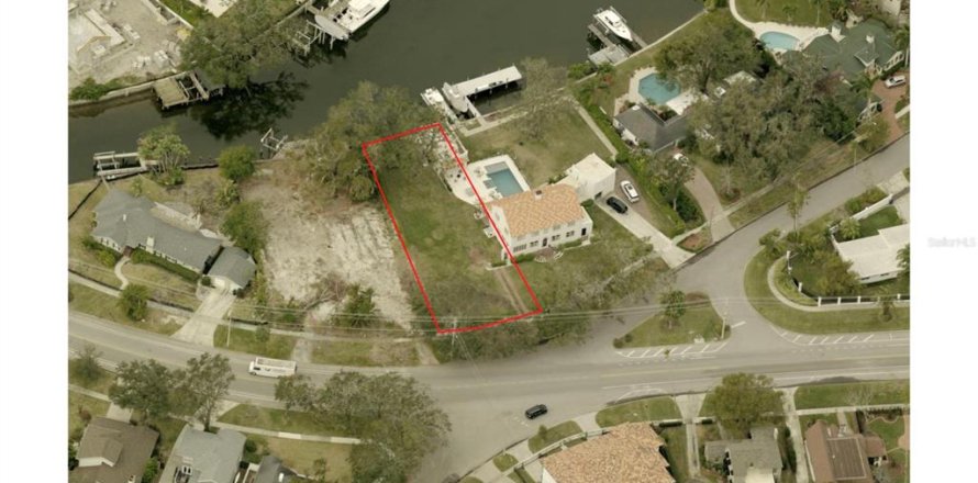 Land in Tampa, Florida № 1808880