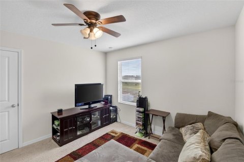 House in Zephyrhills, Florida 4 bedrooms, 225.94 sq.m. № 2155277 - photo 30